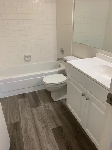 $1,995 | 4114 East Union Hills Drive, Unit 1004, Phoenix, AZ 85050