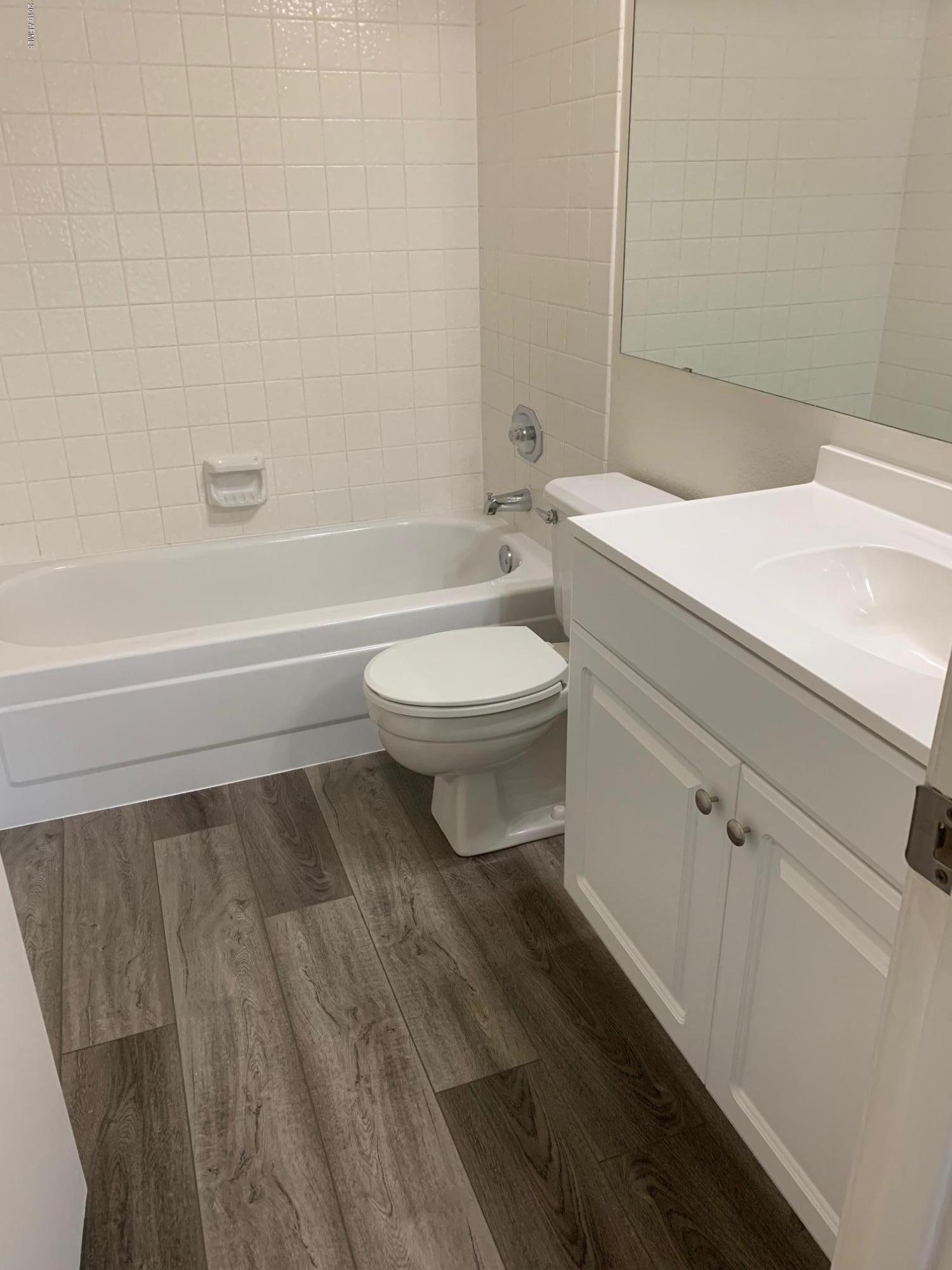 4114 East Union Hills Drive, Unit 1004 Phoenix, AZ 85050 - Photo 16 of 31 Master Bath