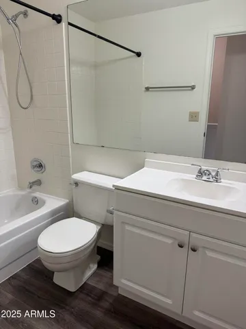 $1,995 | 4114 East Union Hills Drive, Unit 1004, Phoenix, AZ 85050