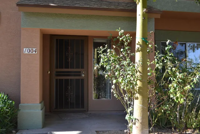 $1,995 | 4114 East Union Hills Drive, Unit 1004, Phoenix, AZ 85050