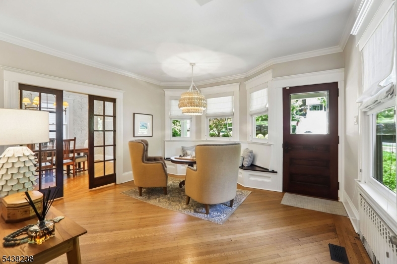 22 Oak Ridge Avenue Summit, NJ 07901 - Photo 6 of 38