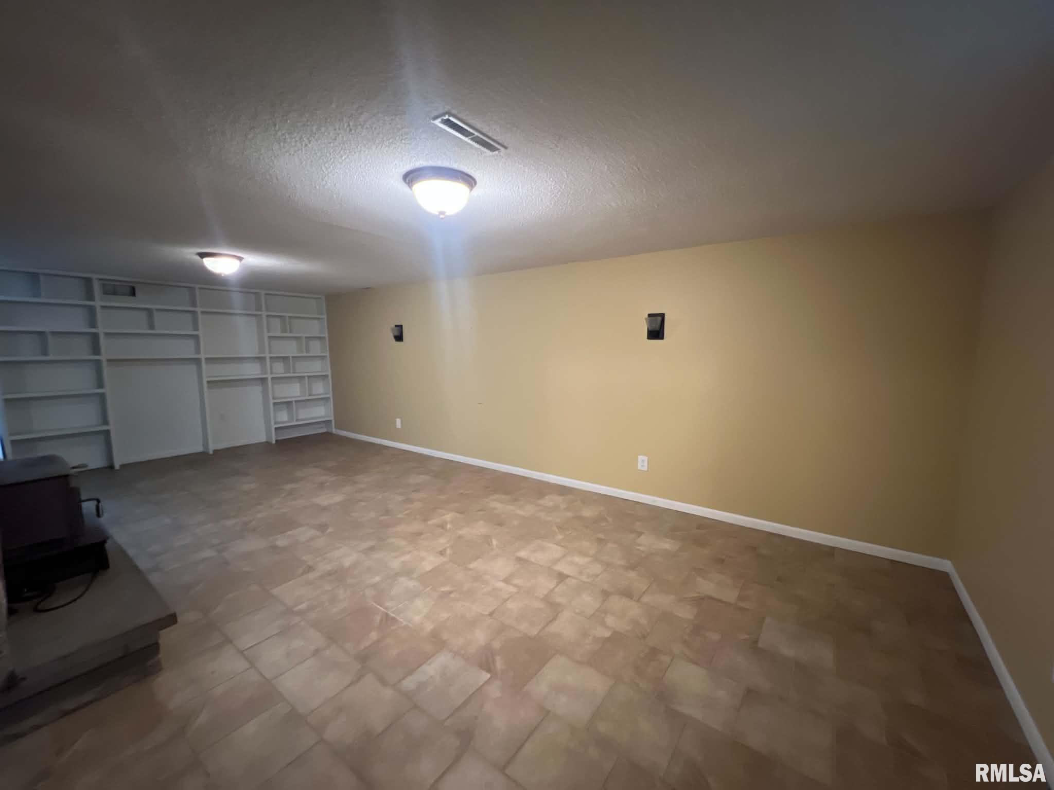 292 Jana Road Macomb, IL 61455 - Photo 35 of 39