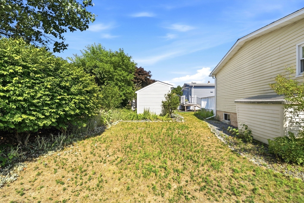 3 Queens Road, Unit 211 Attleboro, MA 02703 - Photo 29 of 42