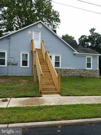 $1,525 | 1503 Rancocas Road, Burlington, NJ 08016