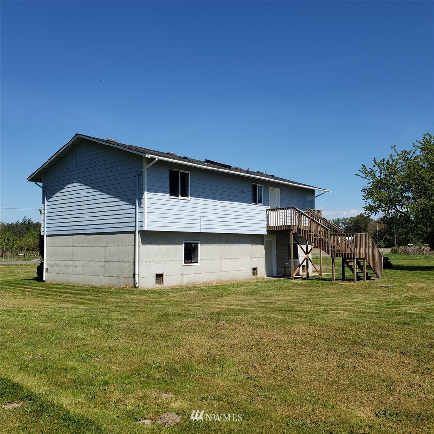 21462 Lafayette Road Sedro-Woolley, WA 98284 - Photo 3 of 13 Gallery Image 3