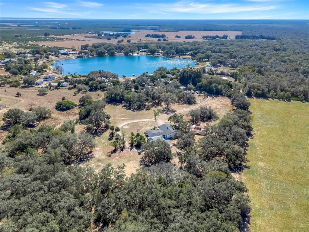 828 St Anne Shrine Road Lake Wales, FL 33898 - Photo 2 of 39 a view of a city with ocean view
