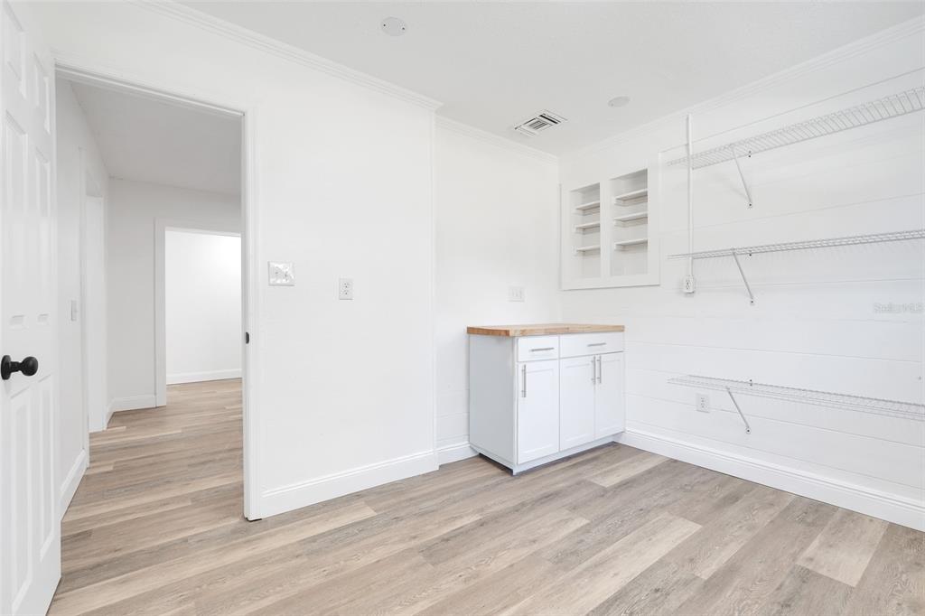 828 St Anne Shrine Road Lake Wales, FL 33898 - Photo 24 of 39 a view of a room with wooden floor