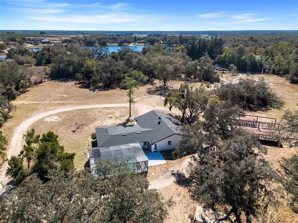 828 St Anne Shrine Road Lake Wales, FL 33898 - Photo 38 of 39 a view of a city