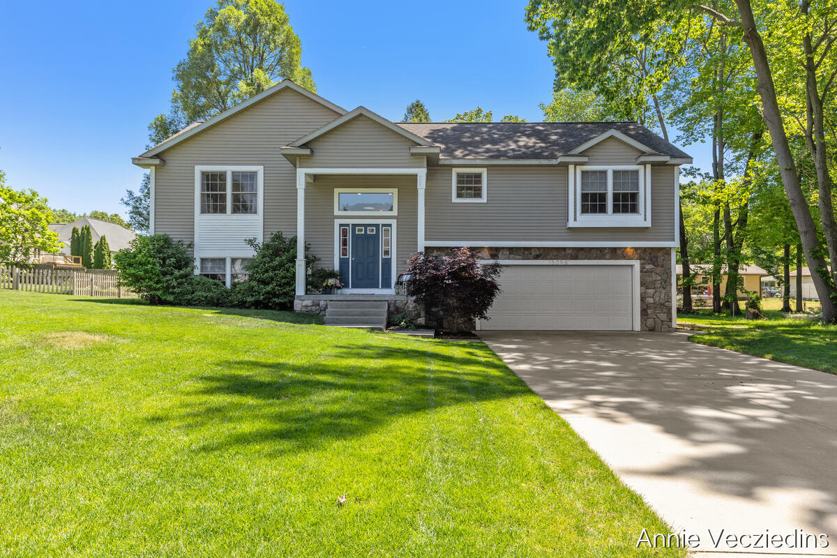 15096 Oakland Street Spring Lake, MI 49456 - Photo 40 of 41 15096-Oakland_001