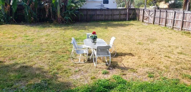 $2,300 | 1836 Scott Street, Unit 1836, Hollywood, FL 33020