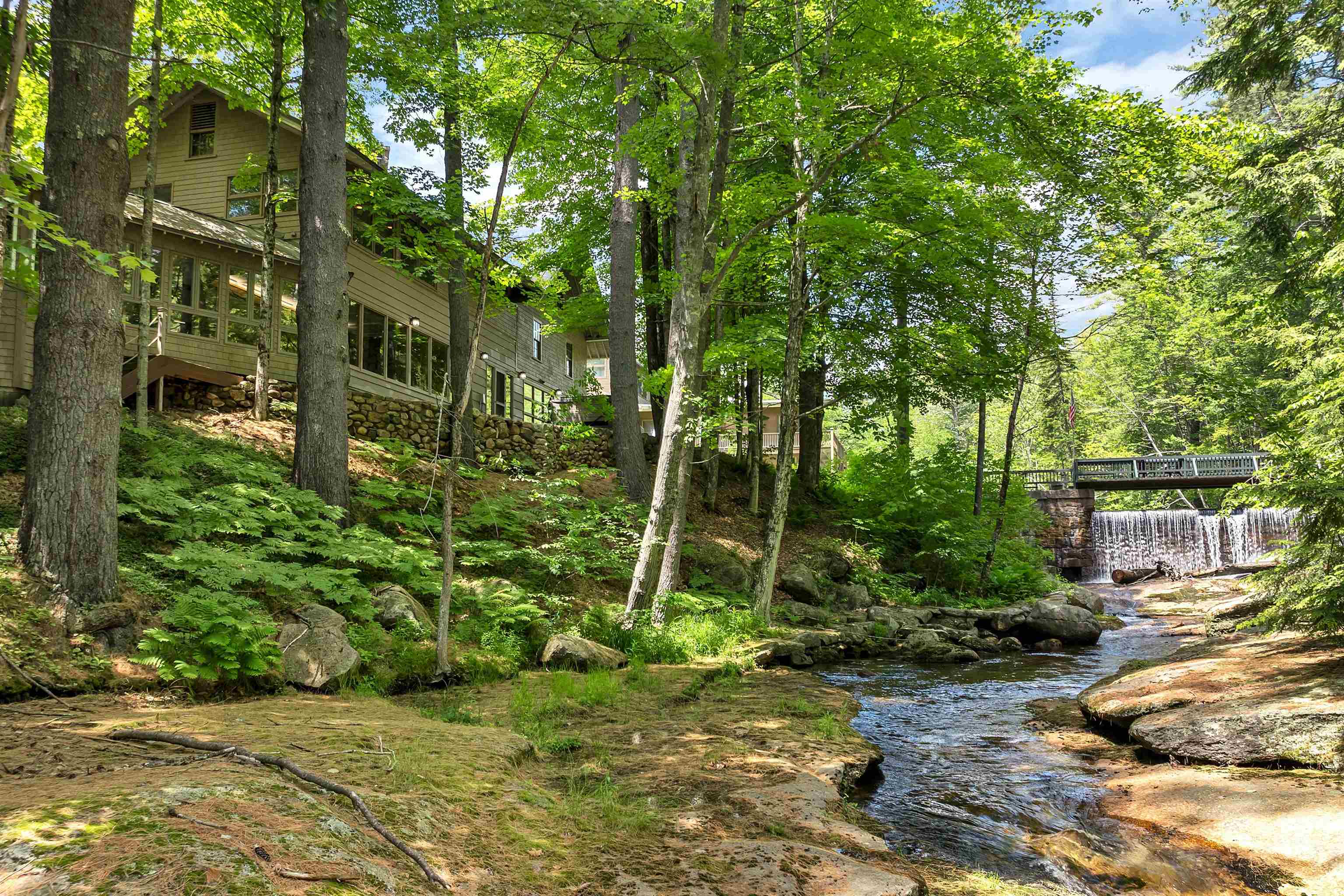 679 Kearsarge Road Conway, NH 03860 - Photo 4 of 56