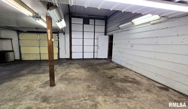 $149,900 | 202 Evans Street, Loami, IL 62661