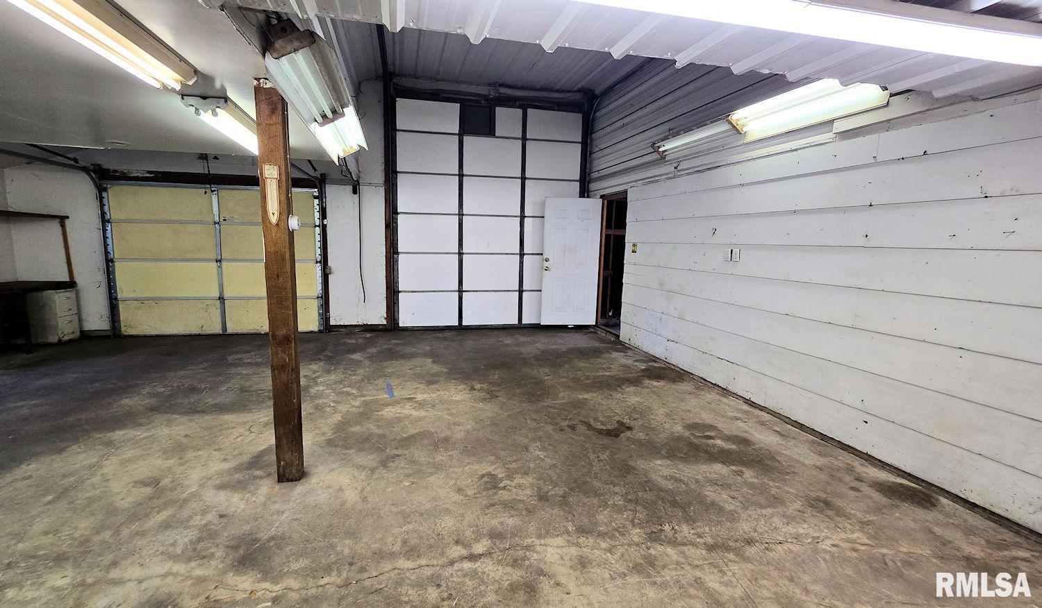 202 Evans Street Loami, IL 62661 - Photo 14 of 17