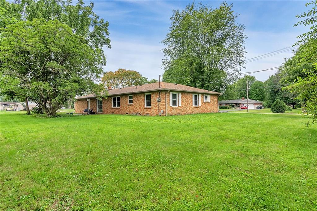 303 Howard Road Greenwood, IN 46142 - Photo 29 of 30 Gallery Image 29