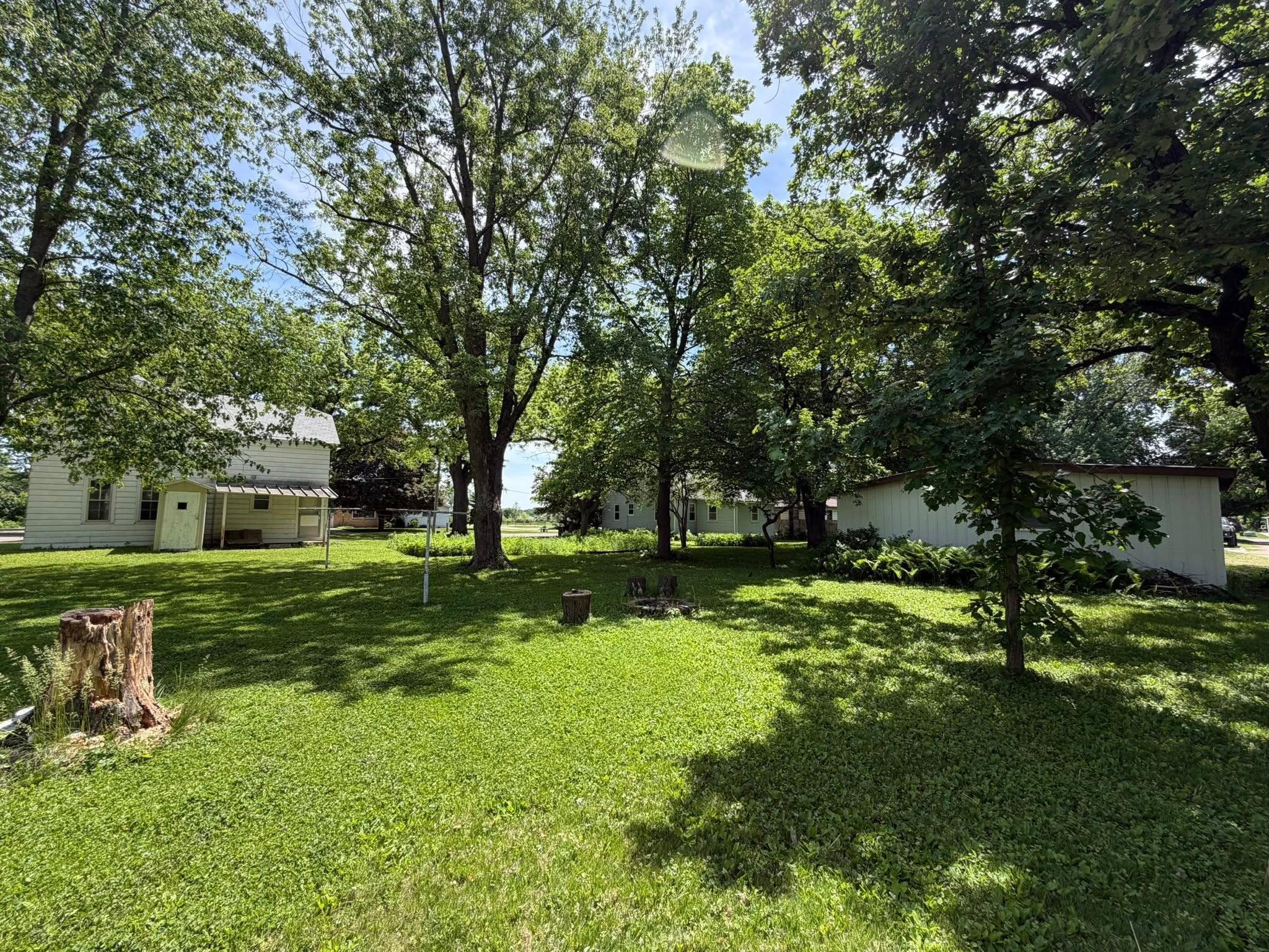 608 8th Street Southeast Waseca, MN 56093 - Photo 6 of 54