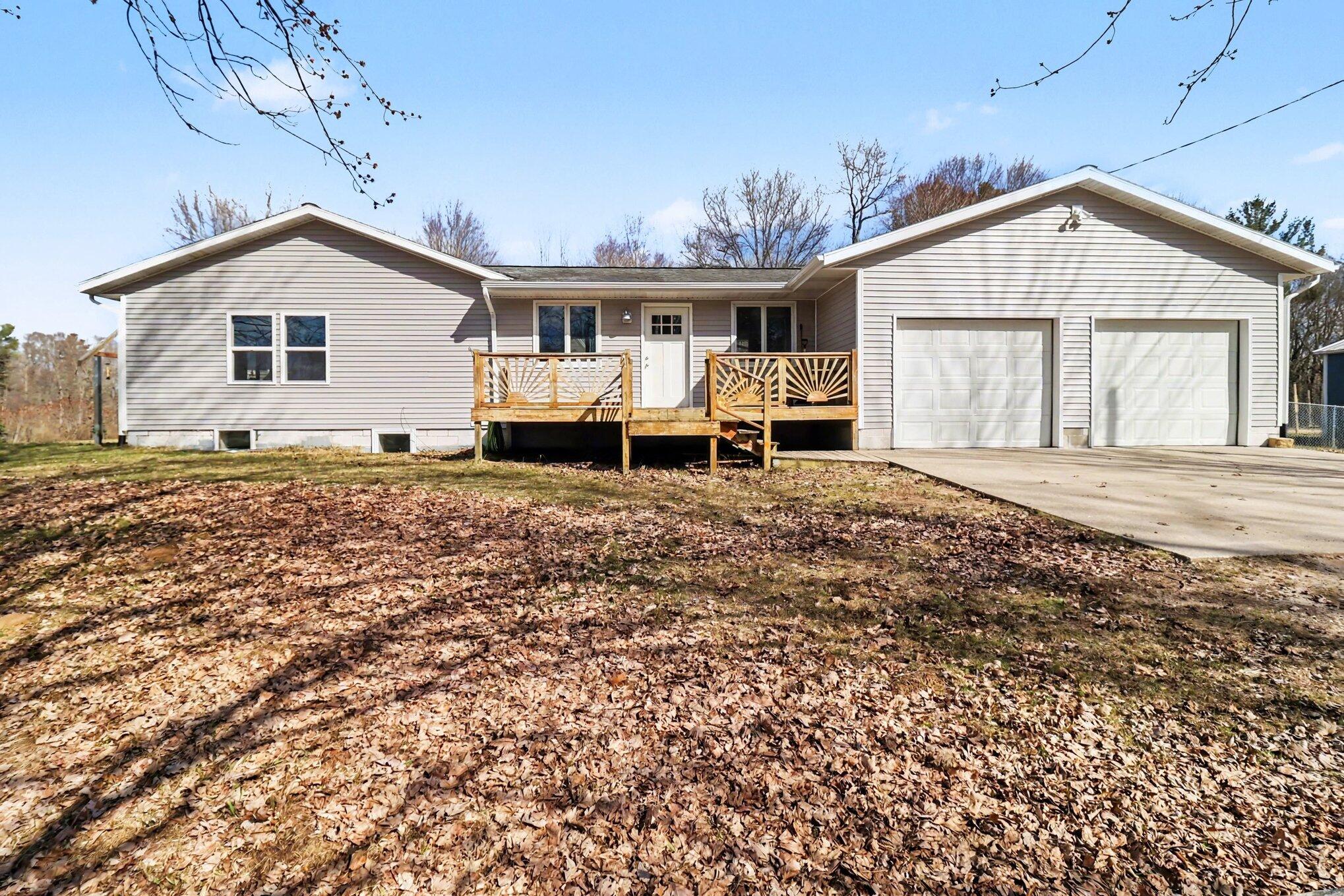 4580 Staple Road Muskegon, MI 49445 - Photo 2 of 33 002_file_5873