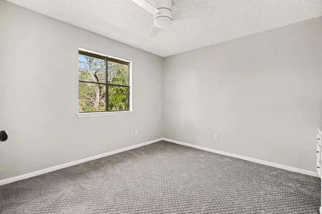 $360,000 | 107 Sandalwood Drive, Lake Jackson, TX 77566