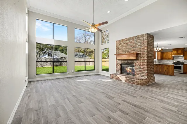 $360,000 | 107 Sandalwood Drive, Lake Jackson, TX 77566