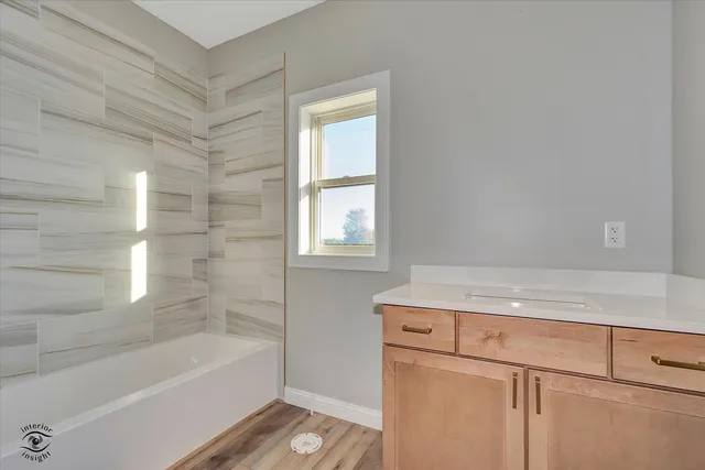 $369,000 | 1175 Farmstone Drive, Diamond, IL 60416