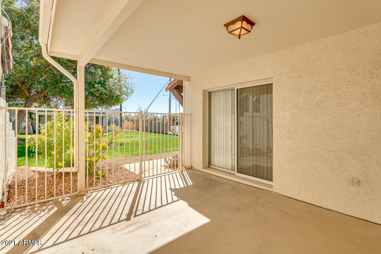 2101 North Recker Road Mesa, AZ 85215 - Photo 5 of 36 05-Recker