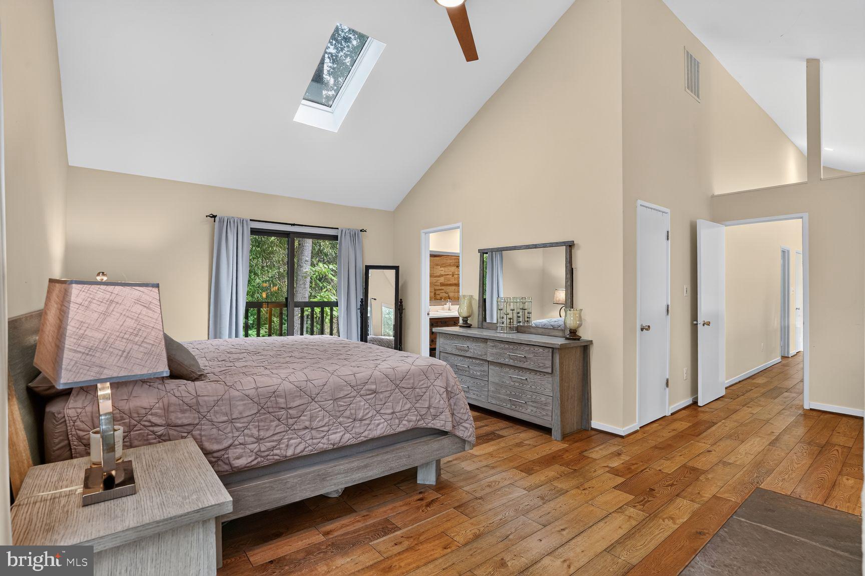 2003 Upper Lake Drive Reston, VA 20191 - Photo 24 of 57 Gallery Image 24