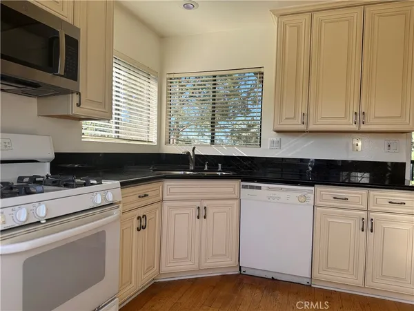 $4,100 | 59 Rainbow Ridge, Irvine, CA 92603