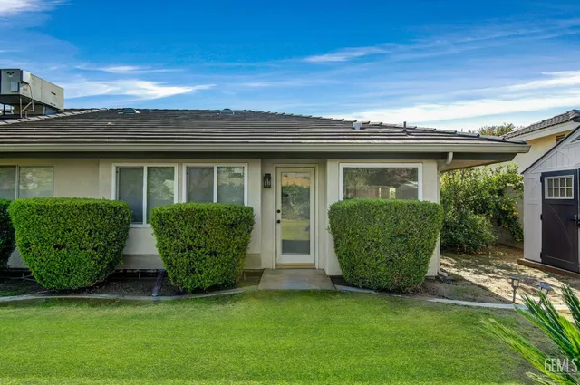 a view of front door