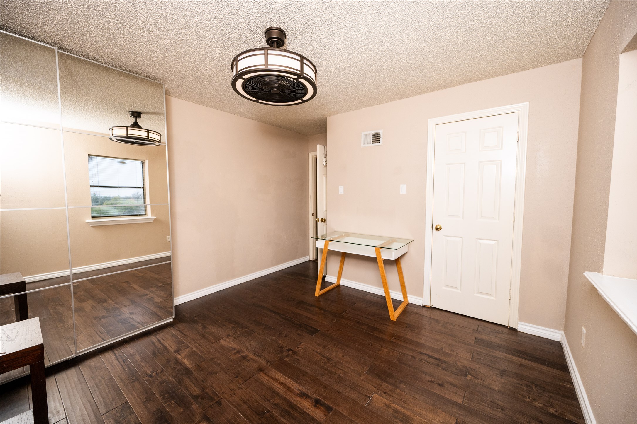 1100 Harvard Street, Unit 15 Houston, TX 77008 - Photo 18 of 21