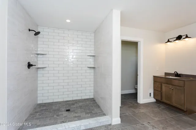 $750,000 | L7 Hetcheltown Road, Glenville, NY 12302