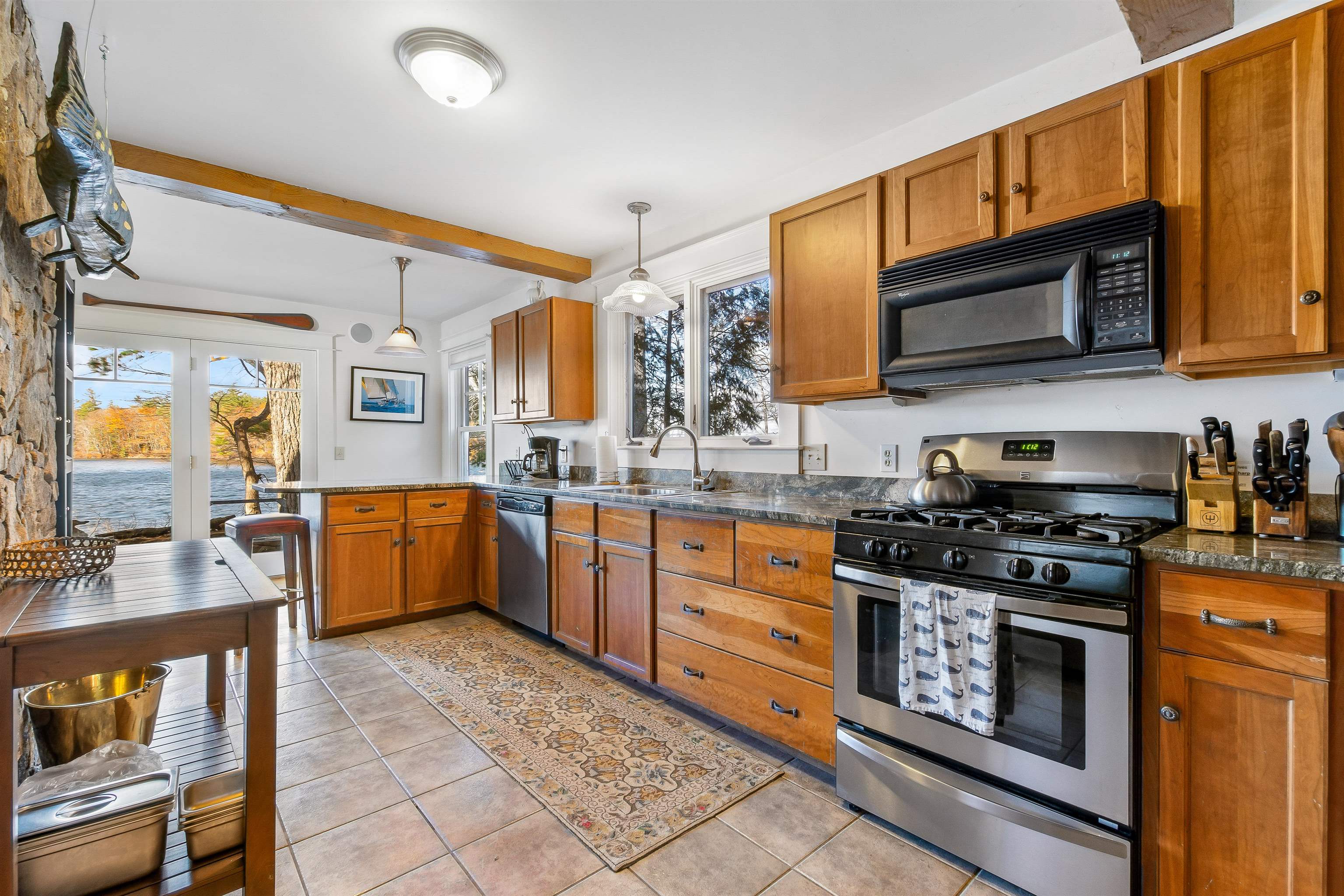 255 Pikes Point Road Bristol, NH 03222 - Photo 11 of 35