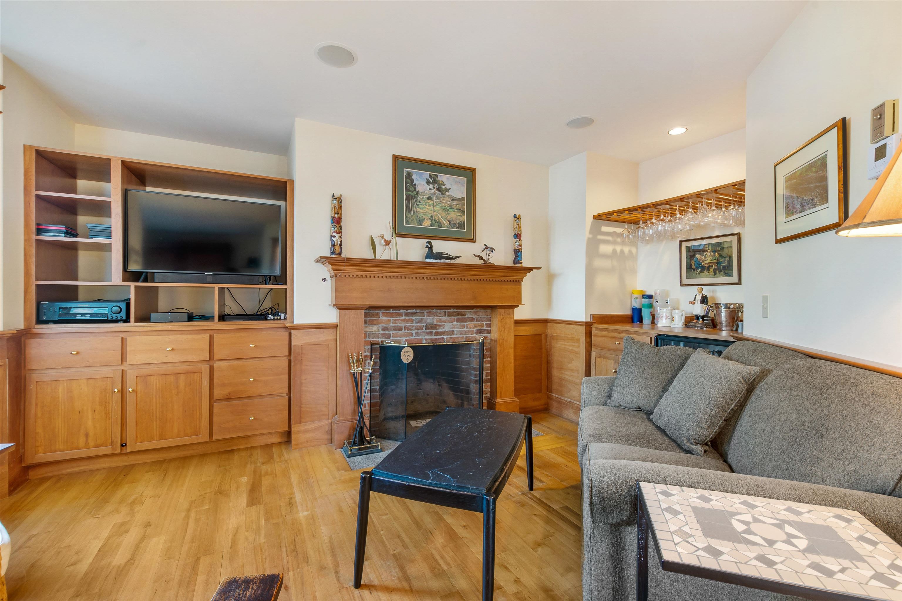 255 Pikes Point Road Bristol, NH 03222 - Photo 13 of 35