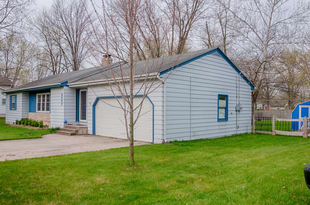 4257 Reed Road Fort Wayne, IN 46815 - Photo 3 of 18 Gallery Image 3