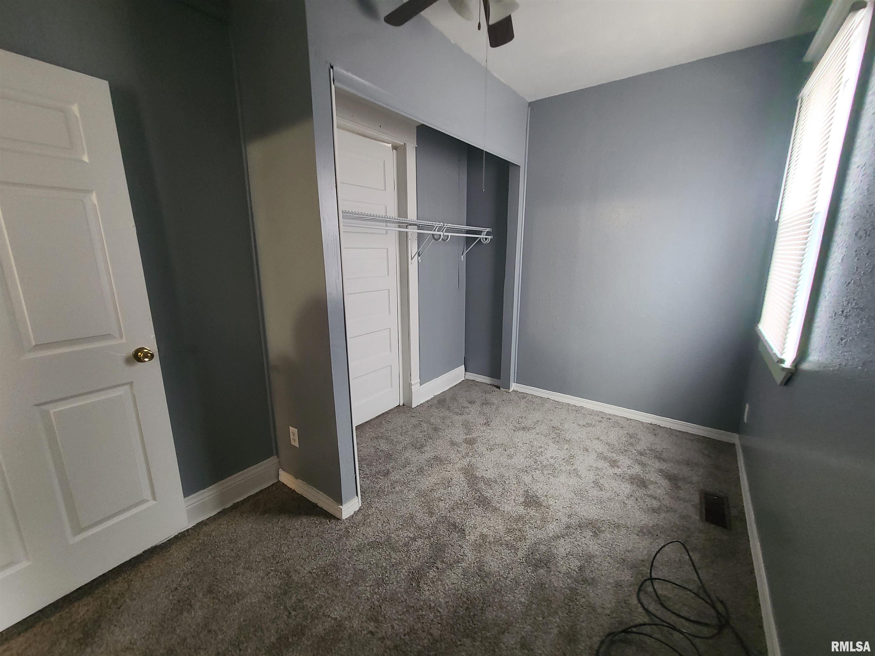 171 North 3rd Avenue Canton, IL 61520 - Photo 9 of 13