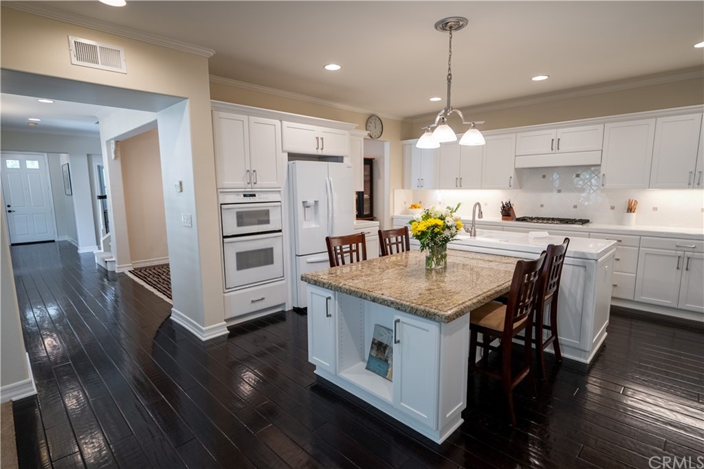 24 Daisy Street Ladera Ranch, CA 92694 - Photo 3 of 36