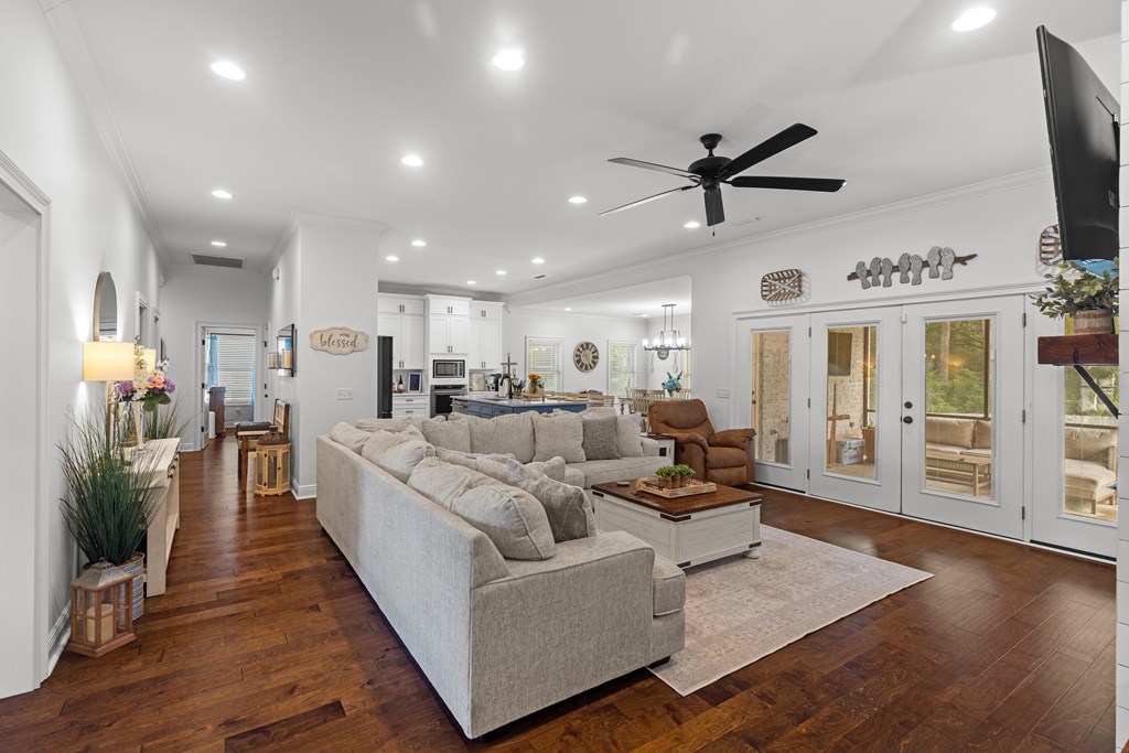 112 Laney Lane Dothan, AL 36305 - Photo 8 of 46