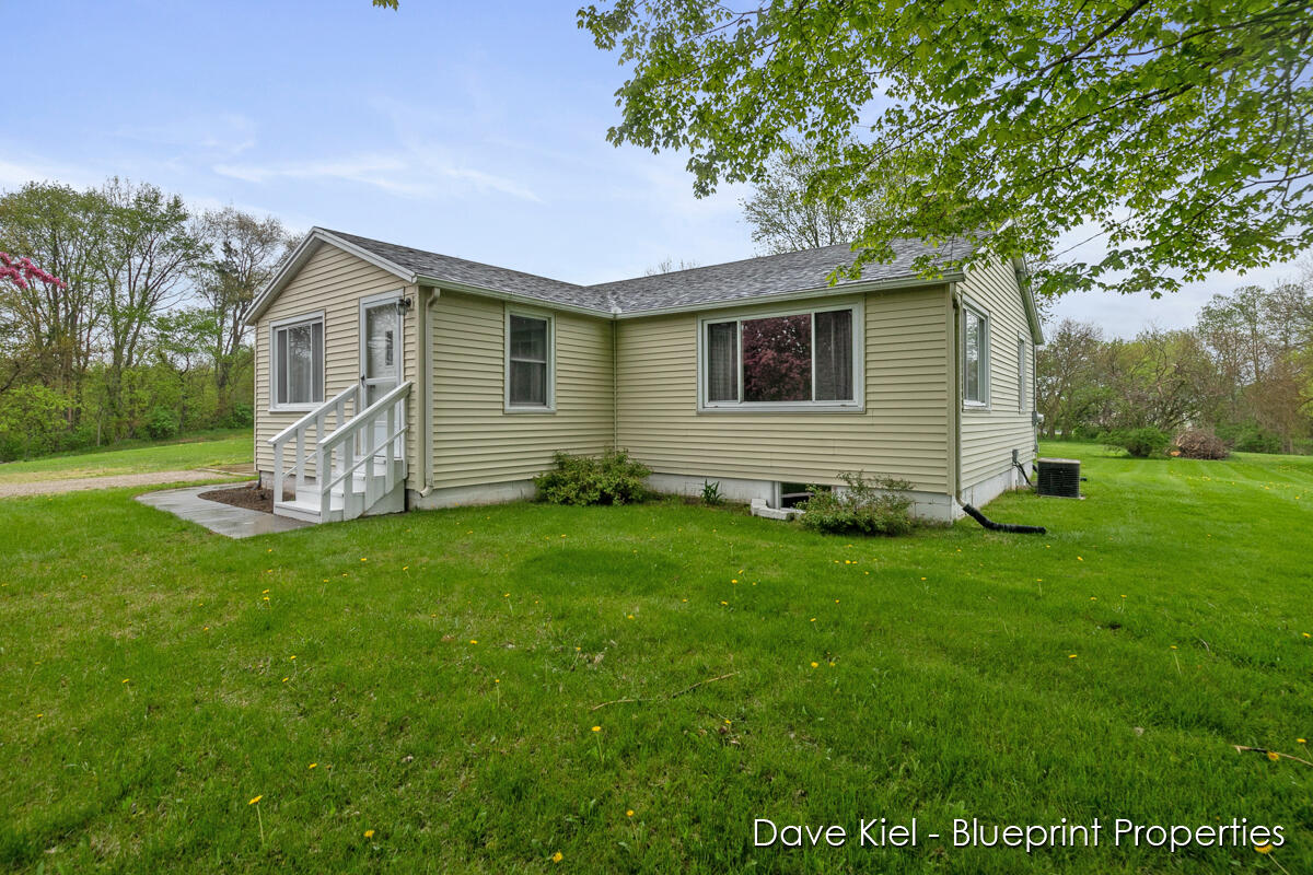 4168 Bender Road Middleville, MI 49333 - Photo 5 of 20 IMG_1002