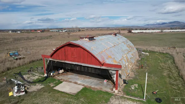 $850,000 | 2395 Airport Road, Emmett, ID 83617