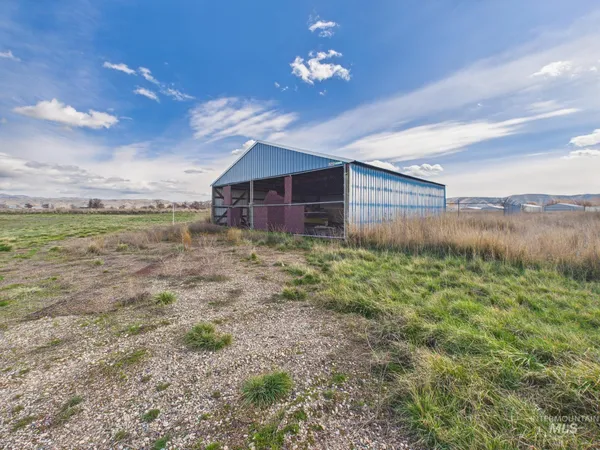 $850,000 | 2395 Airport Road, Emmett, ID 83617