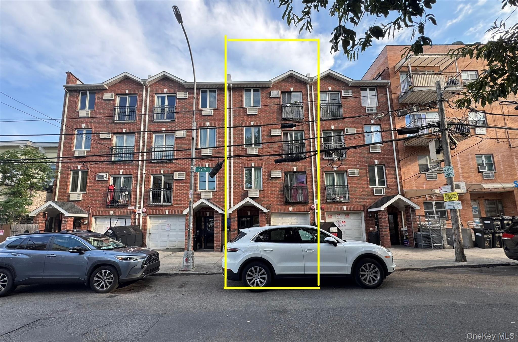 a car parked in front of a building