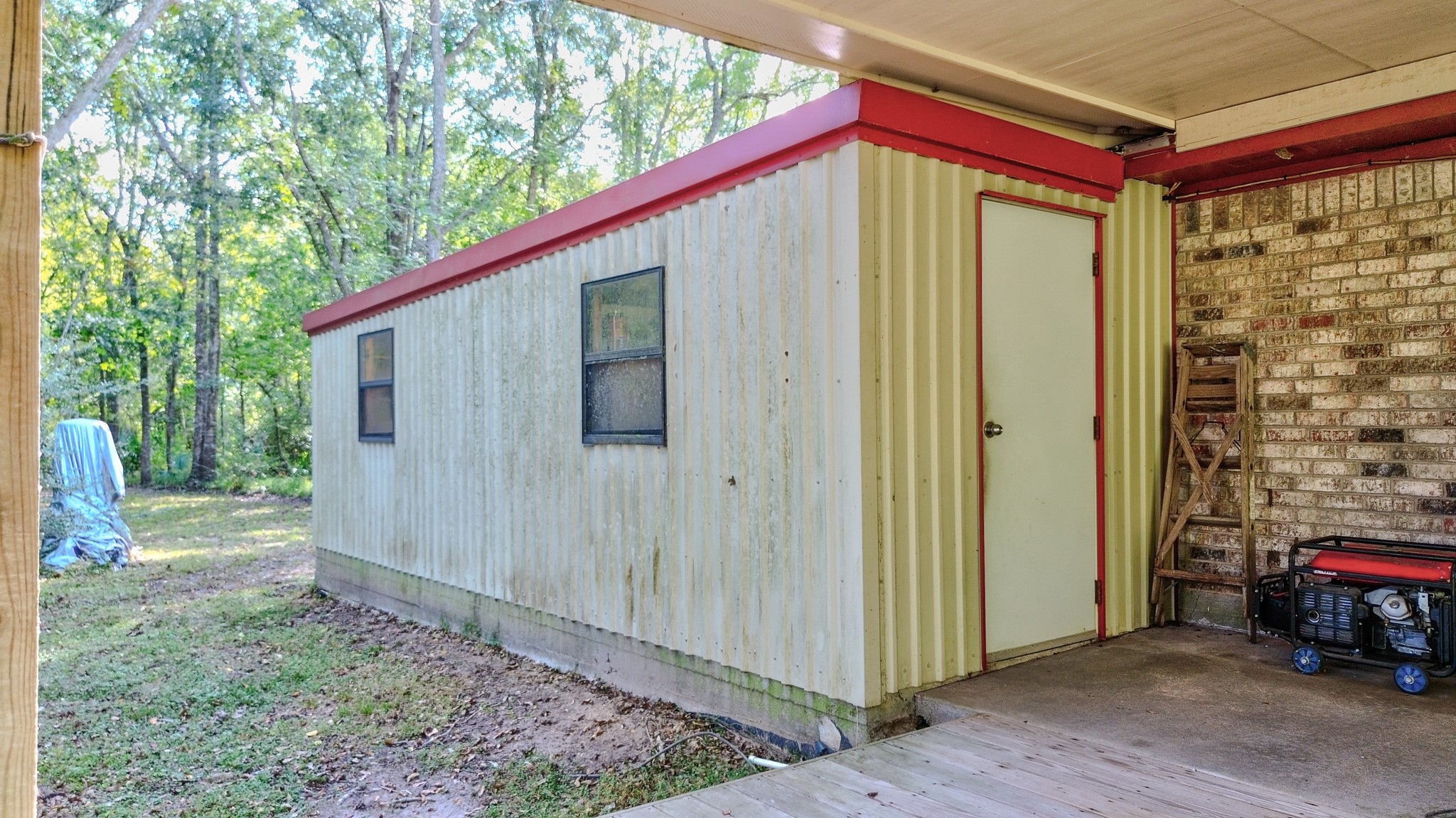 3504 FM 522 Road Brazoria, TX 77422 - Photo 26 of 40 a backyard of a house with seating space