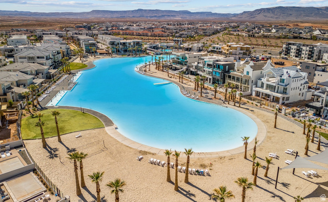 961 West Akoya Pearl Road, Unit 301 St. George, UT 84790 - Photo 1 of 22