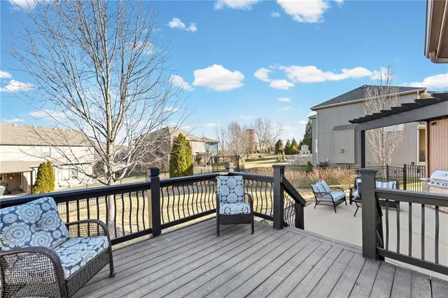 $669,500 | 20179 West 108th Terrace, Olathe, KS 66061