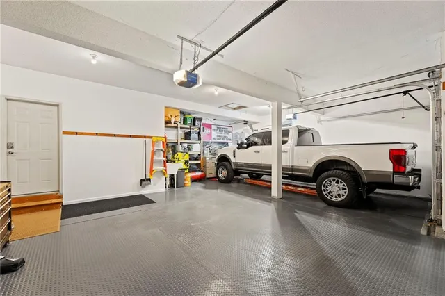 $669,500 | 20179 West 108th Terrace, Olathe, KS 66061