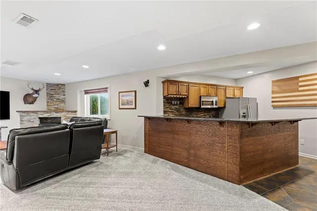 $669,500 | 20179 West 108th Terrace, Olathe, KS 66061