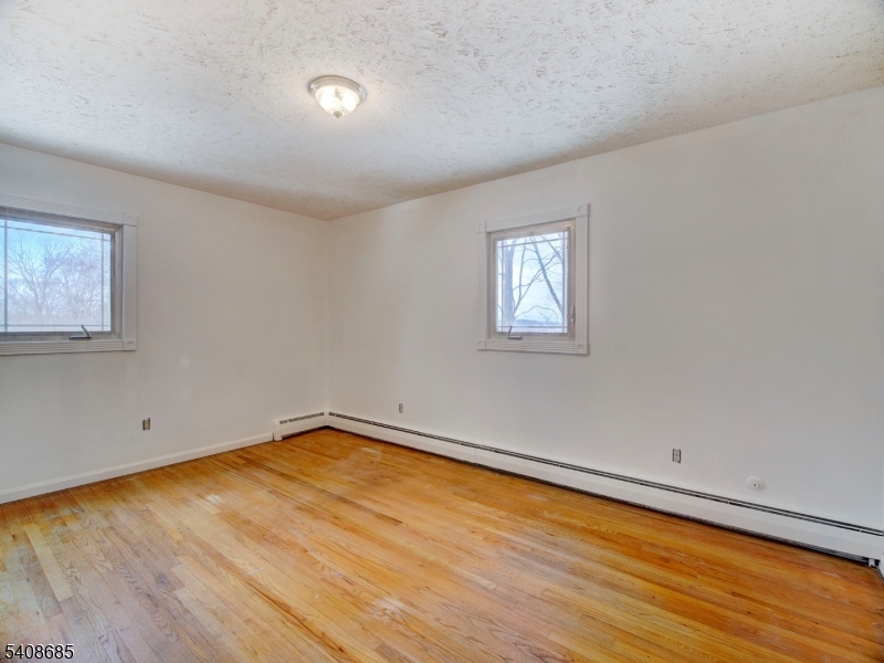 625 Succasunna Road Landing, NJ 07850 - Photo 19 of 33