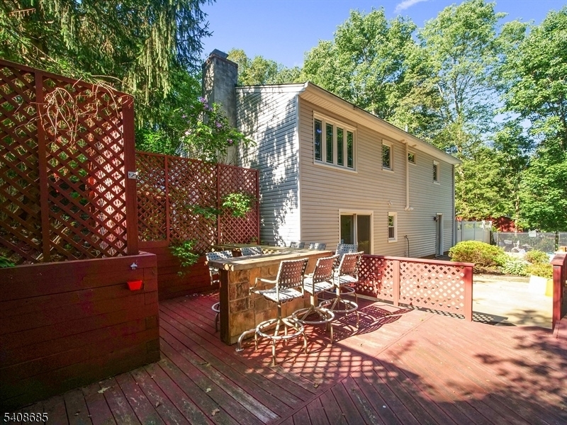 625 Succasunna Road Landing, NJ 07850 - Photo 29 of 33