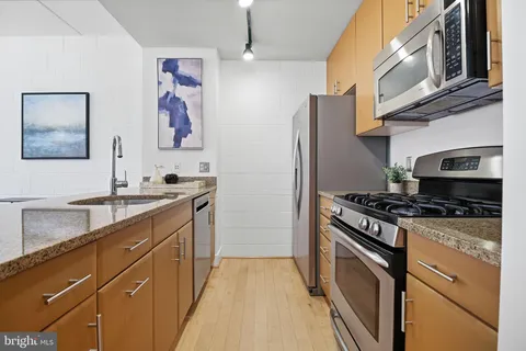 $599,900 | 1529 14th Street Northwest, Unit 202, Washington, DC 20005