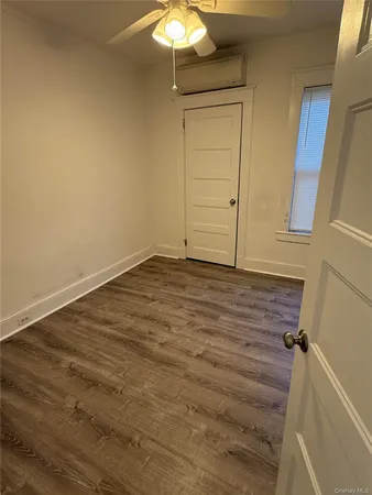 $2,700 | 593 Main Street, Unit A, Islip, NY 11751