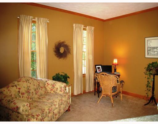 414 Deer Run Road Slippery Rock, PA 16057 - Photo 7 of 18 Living Room.