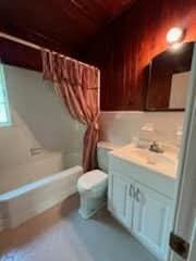 214 Baltimore Avenue Waycross, GA 31501 - Photo 2 of 10